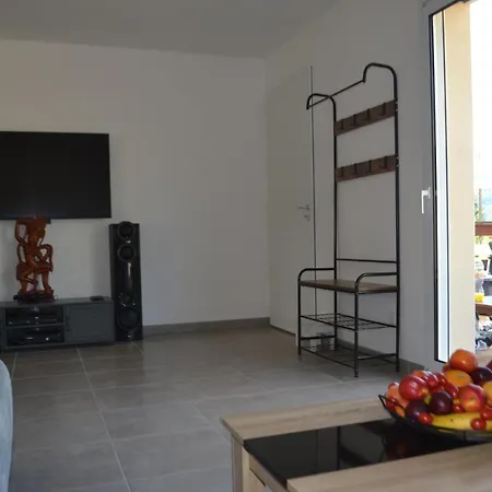Maison Cinona