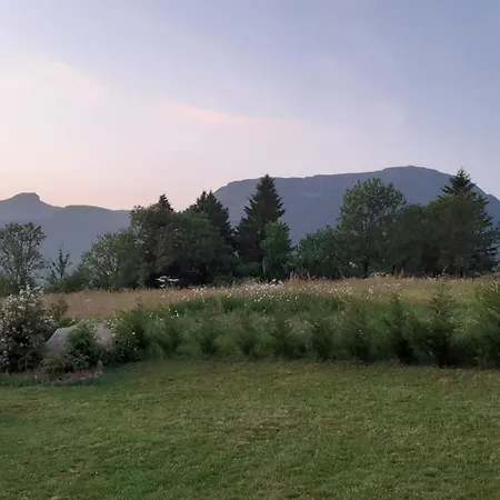 別荘 Maison Cinona ル・モンドール